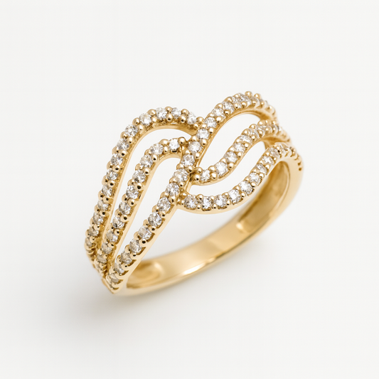 Anel Aros em Curvas Ouro 18K Cravejado em Zircônias – Luxo e Sofisticação